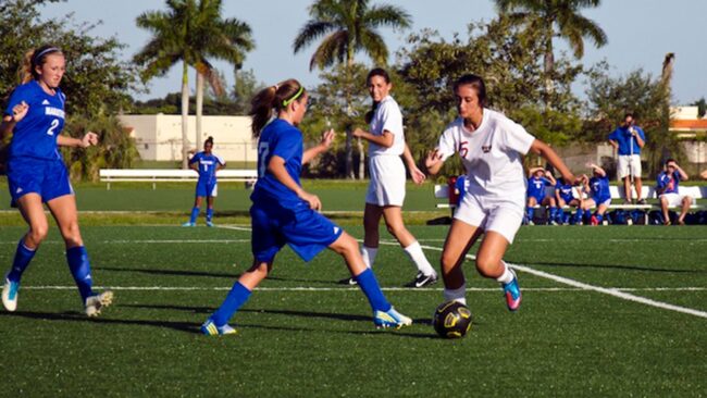 AUC Girls Soccer 2013 14 2