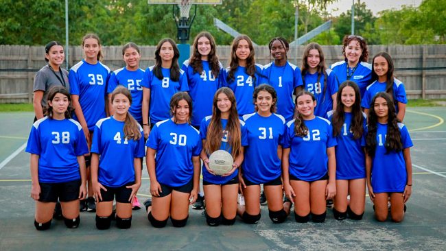 AMC Volleyball 2022 23 Team Photo