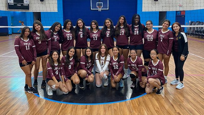 AUC Girls Volleyball 2022 23 2